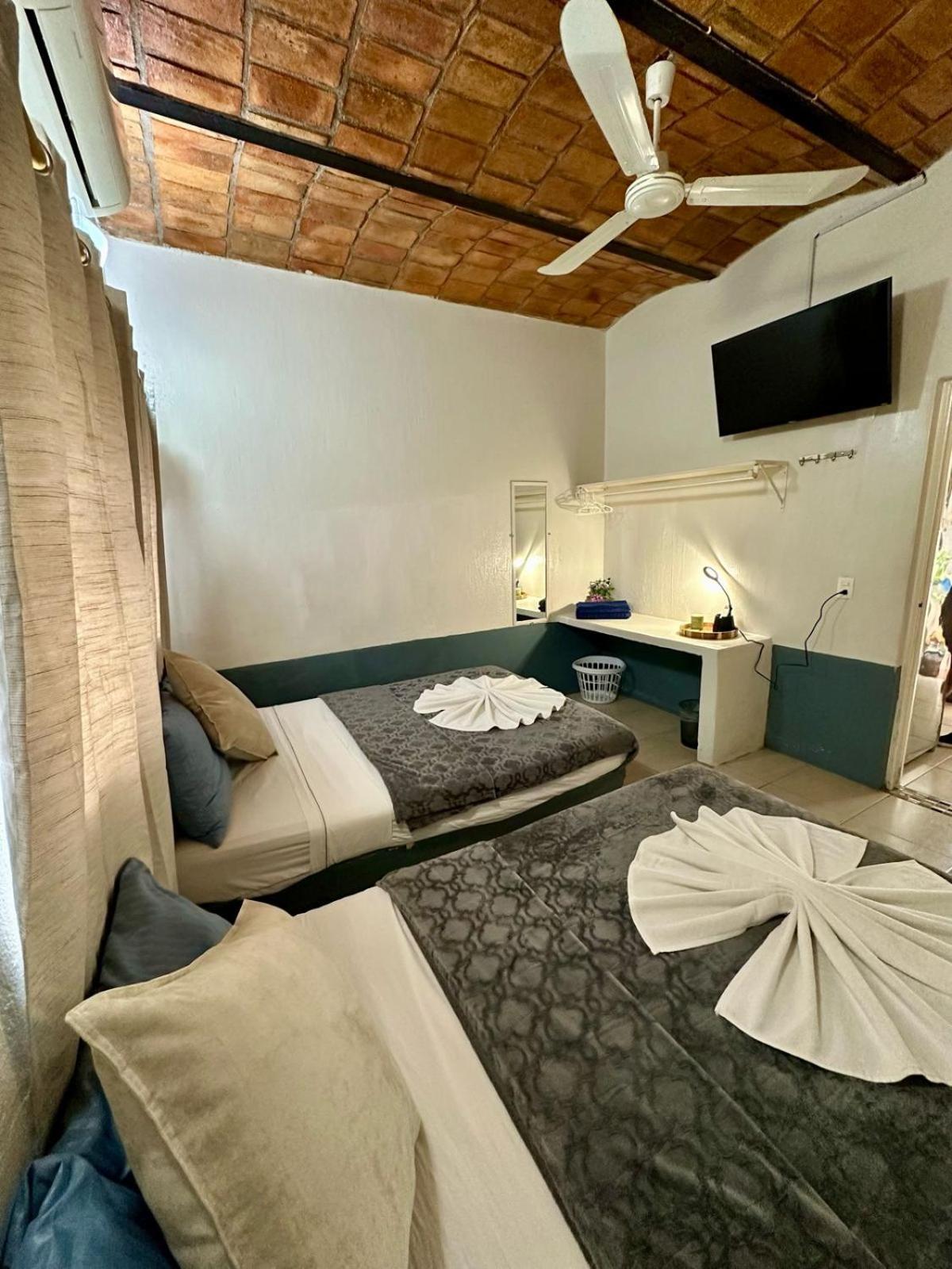 Bungalows Las Glorias Ринкон де Гуаябитос Екстериор снимка